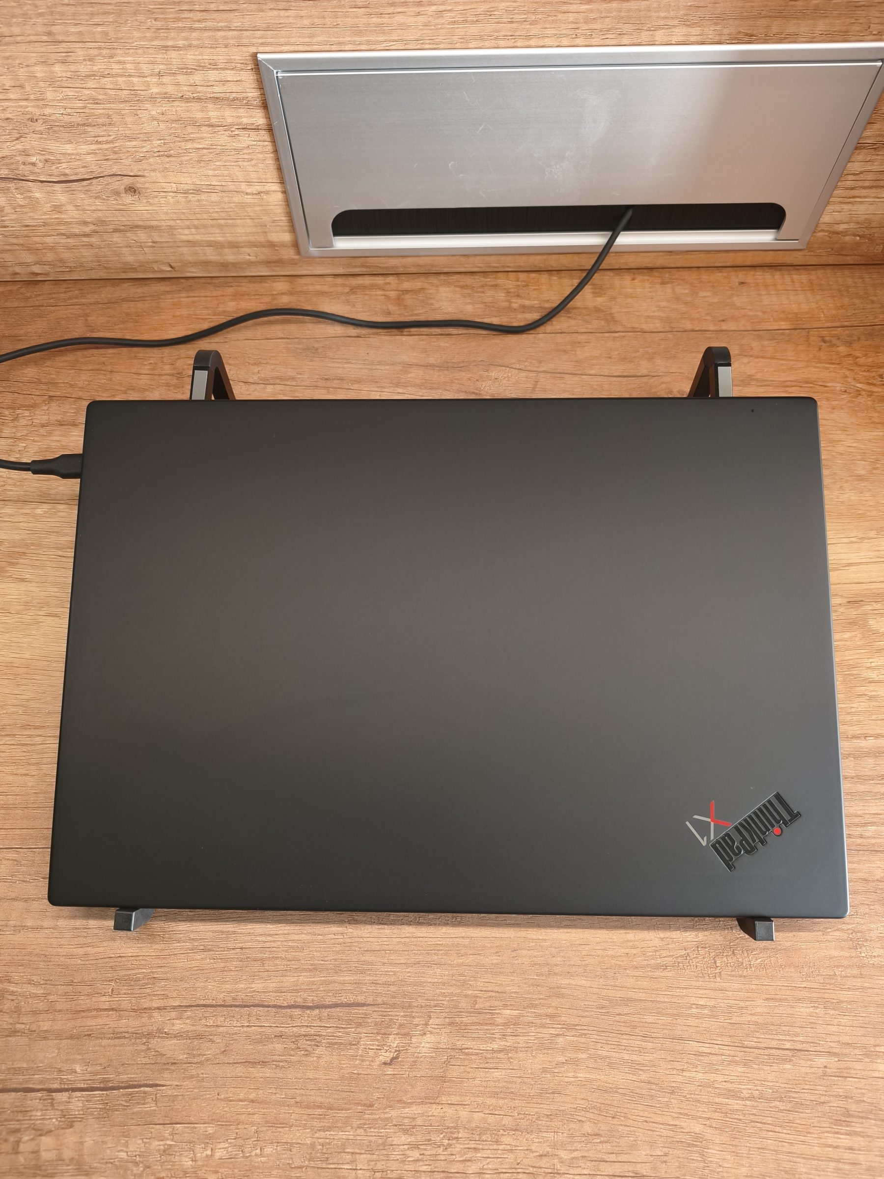 Lenovo ThinkPad X1 Carbon Gen8, 2. kép