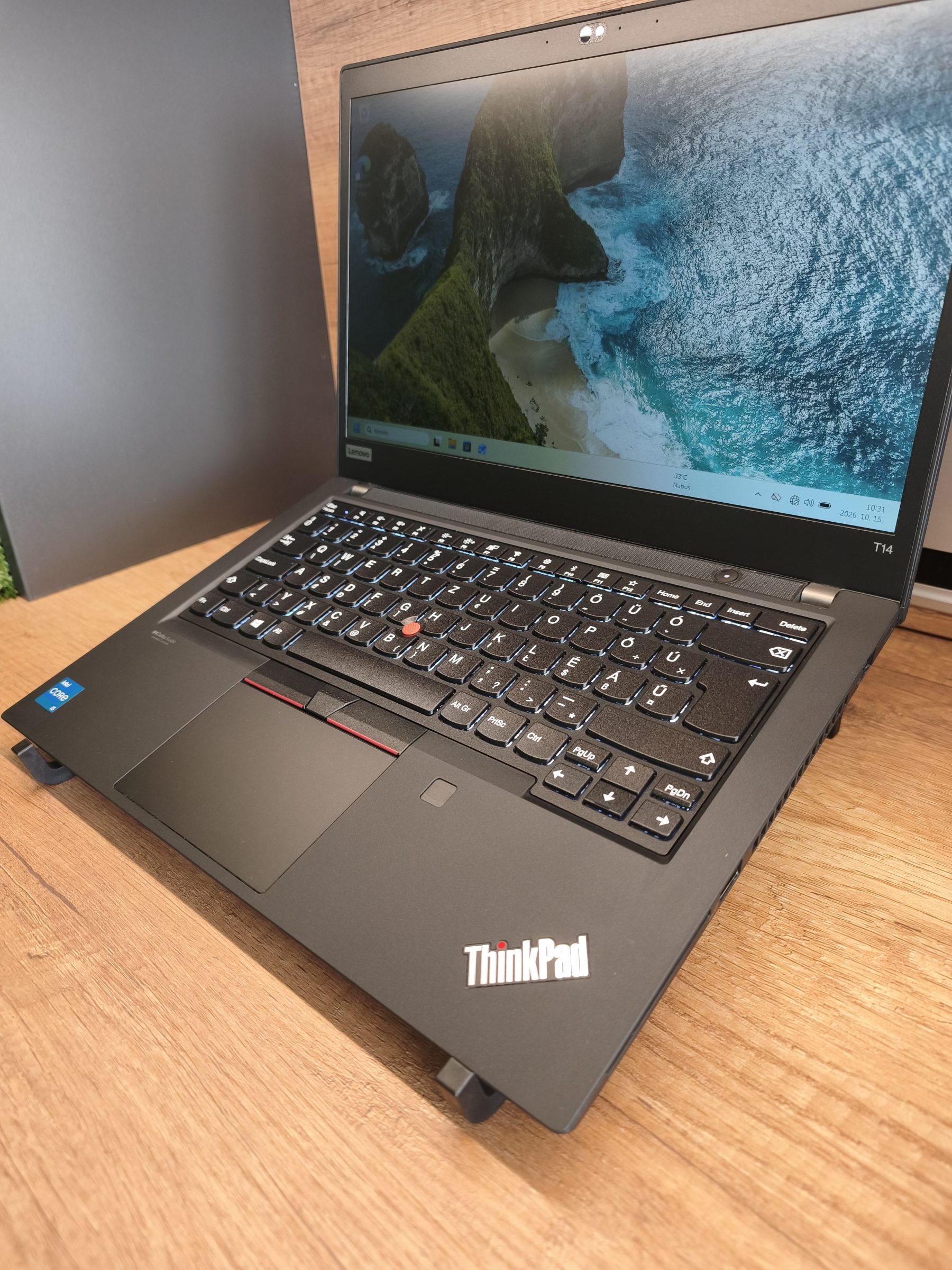 Lenovo ThinkPad T14 Gen2, 2. kép