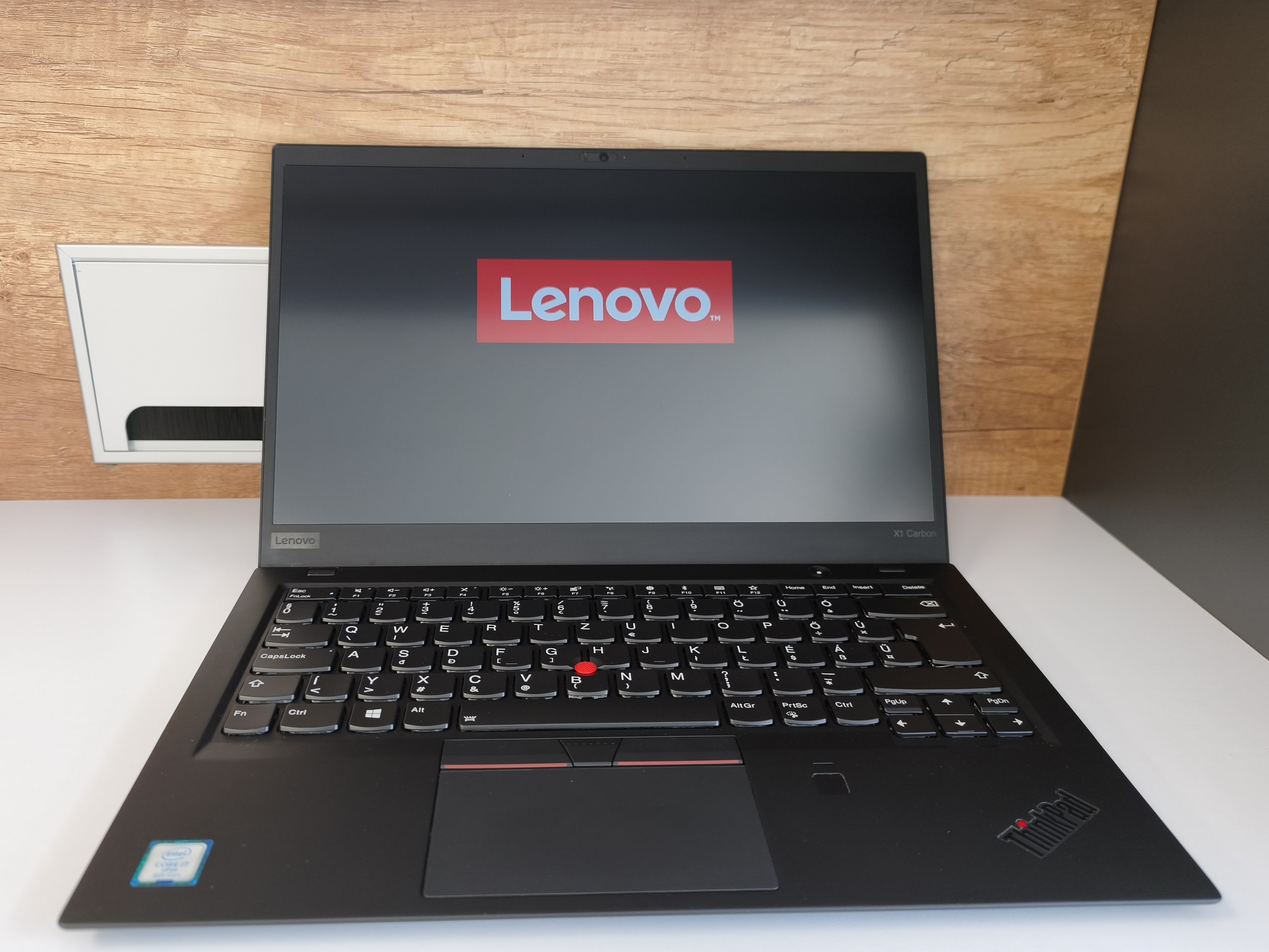 Lenovo Thinkpad X1 Carbon Gen6