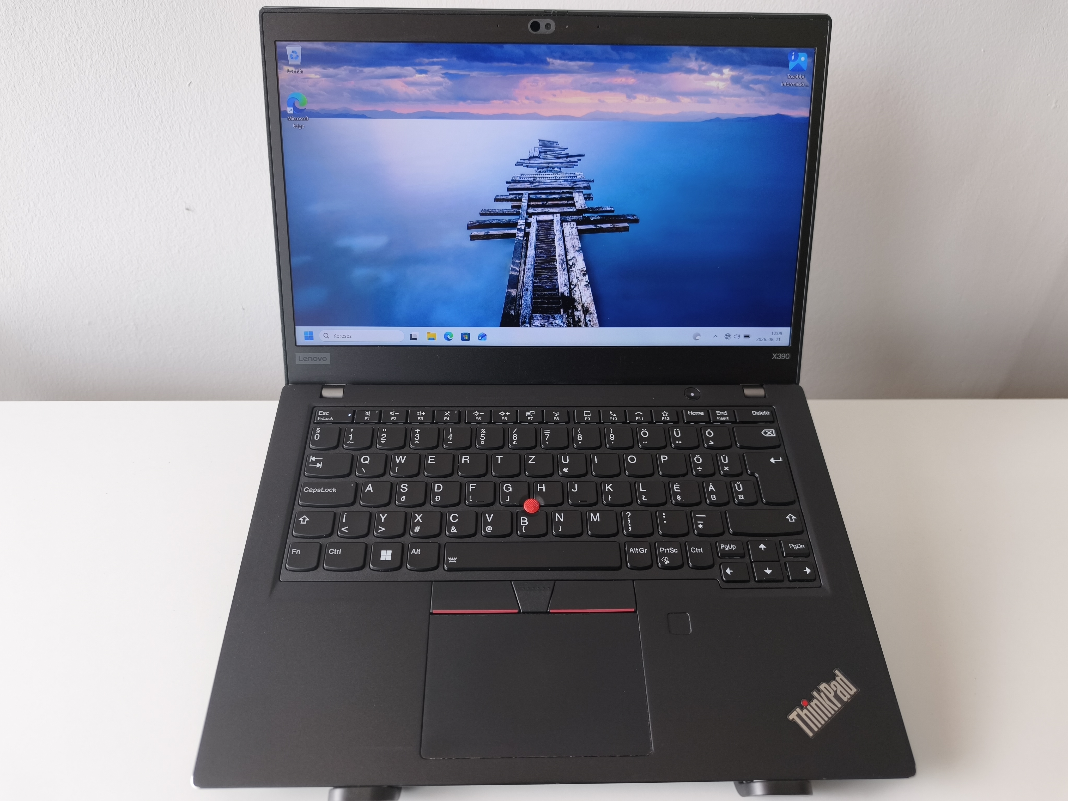 Lenovo ThinkPad X390 Touch