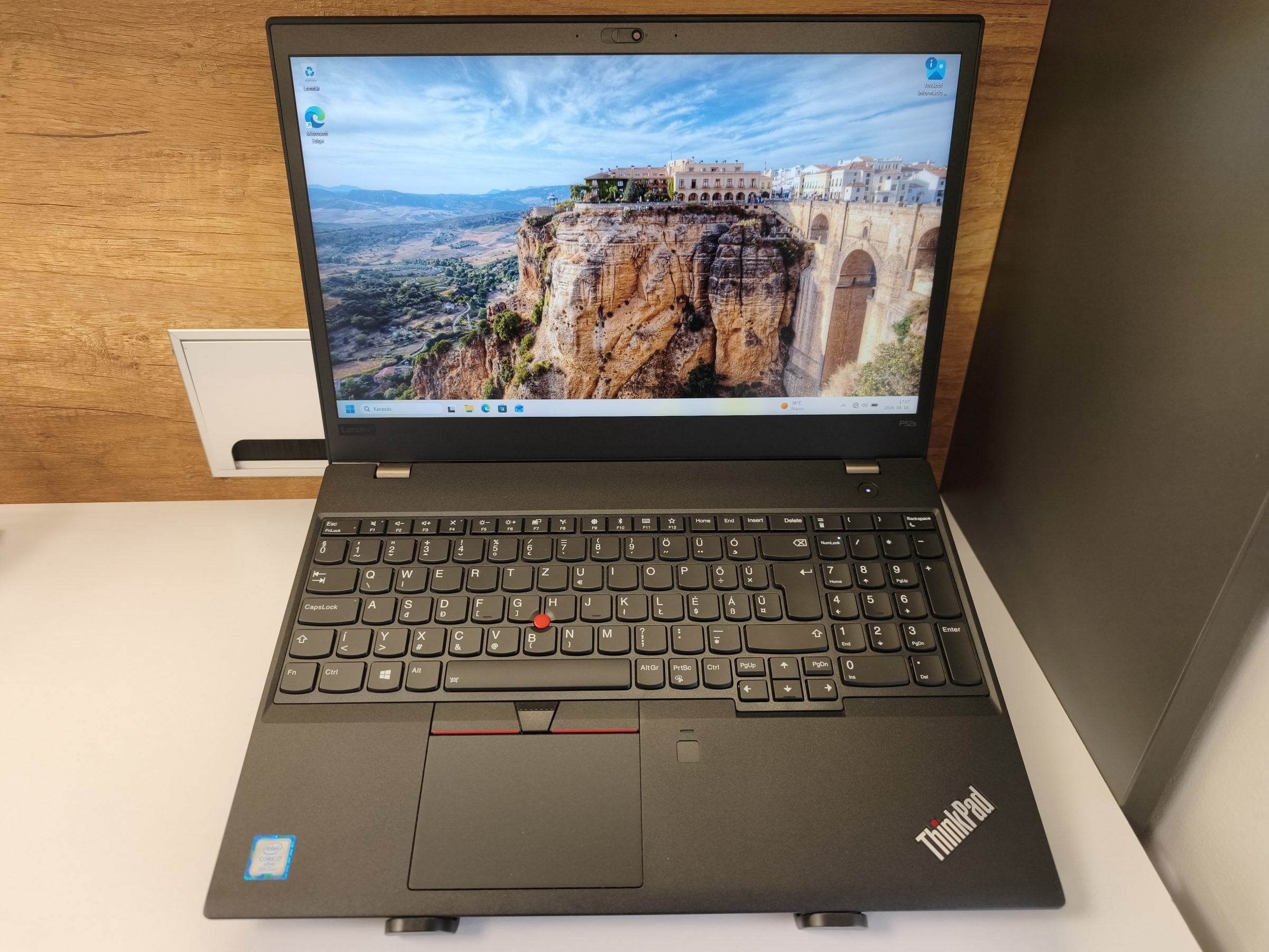 Lenovo ThinkPad P52s