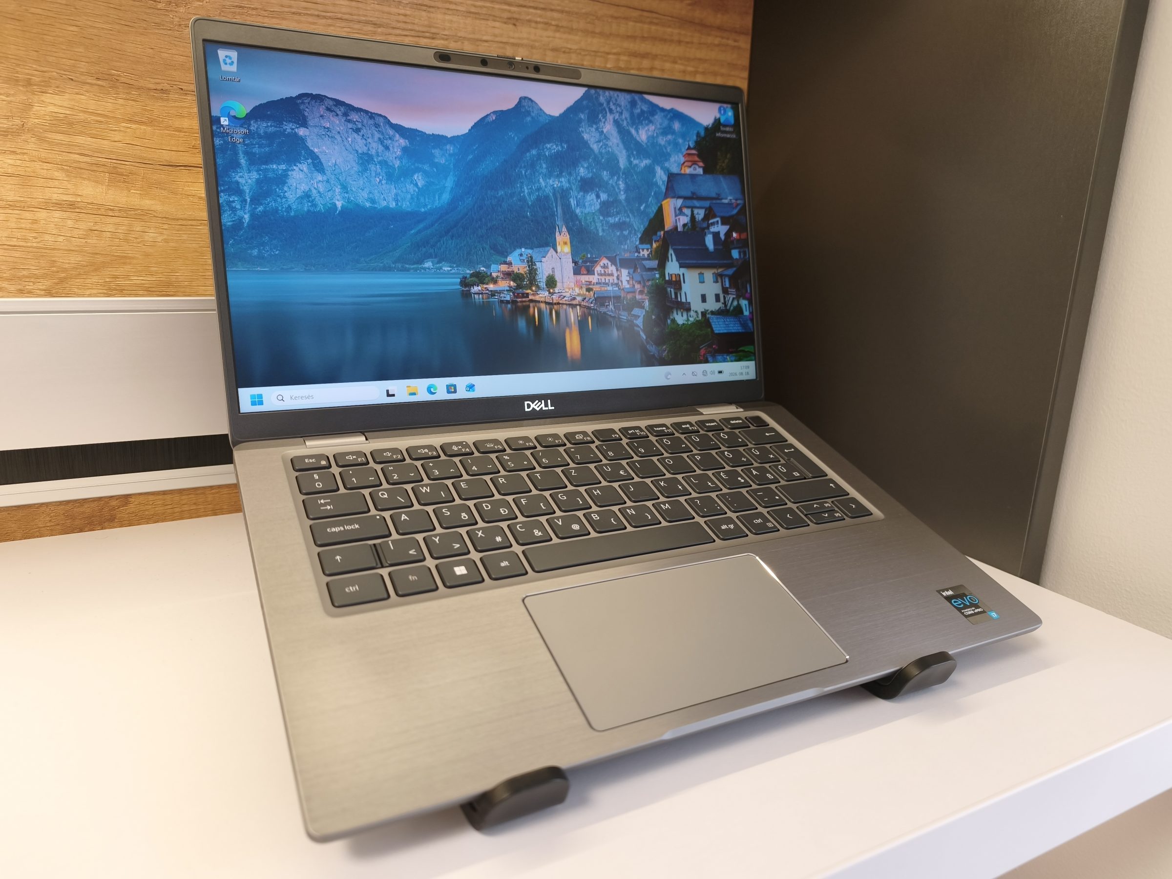 Dell Latitude 7420