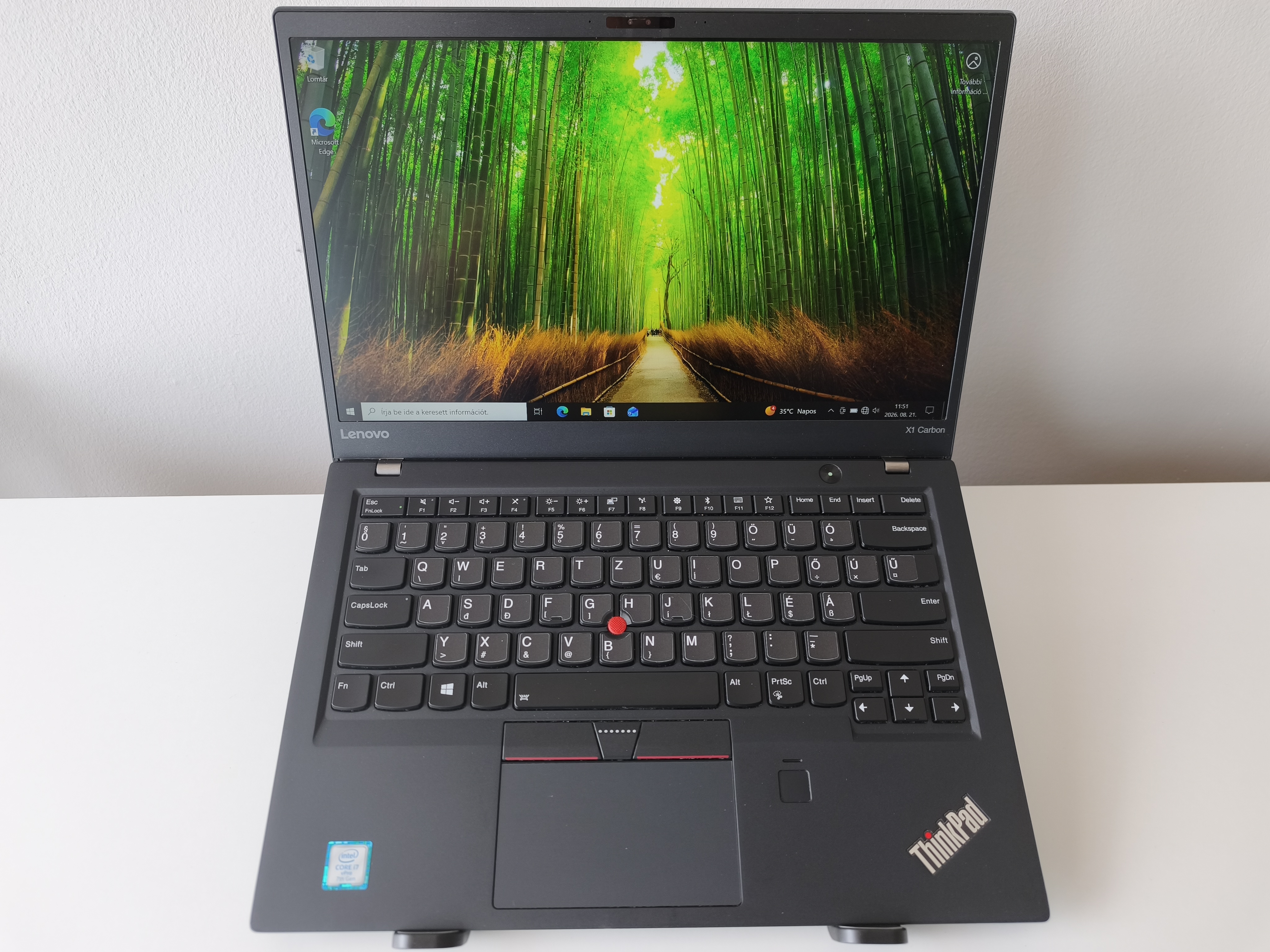 Lenovo ThinkPad X1 Carbon Gen5