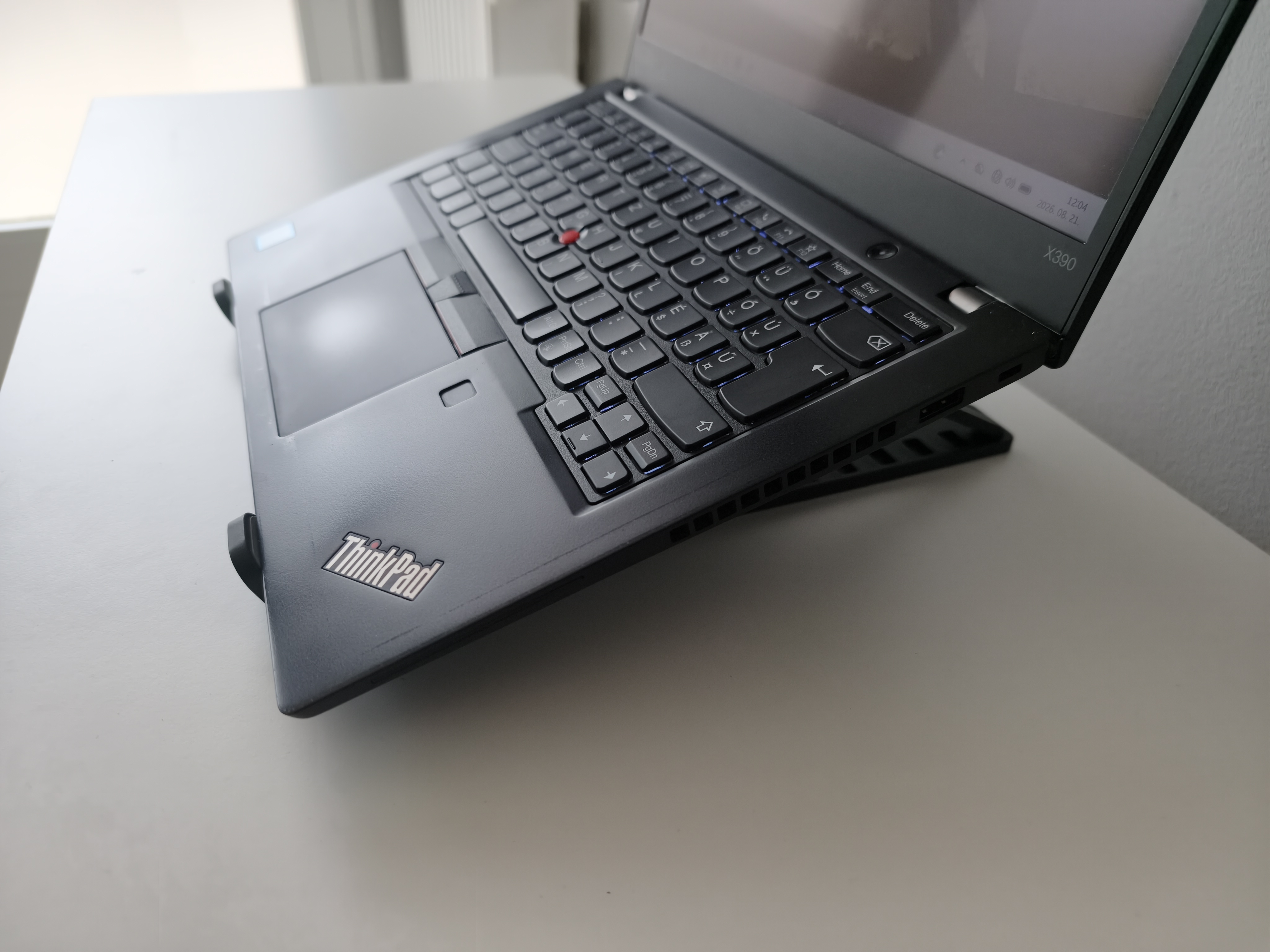 Lenovo ThinkPad X390 Touch