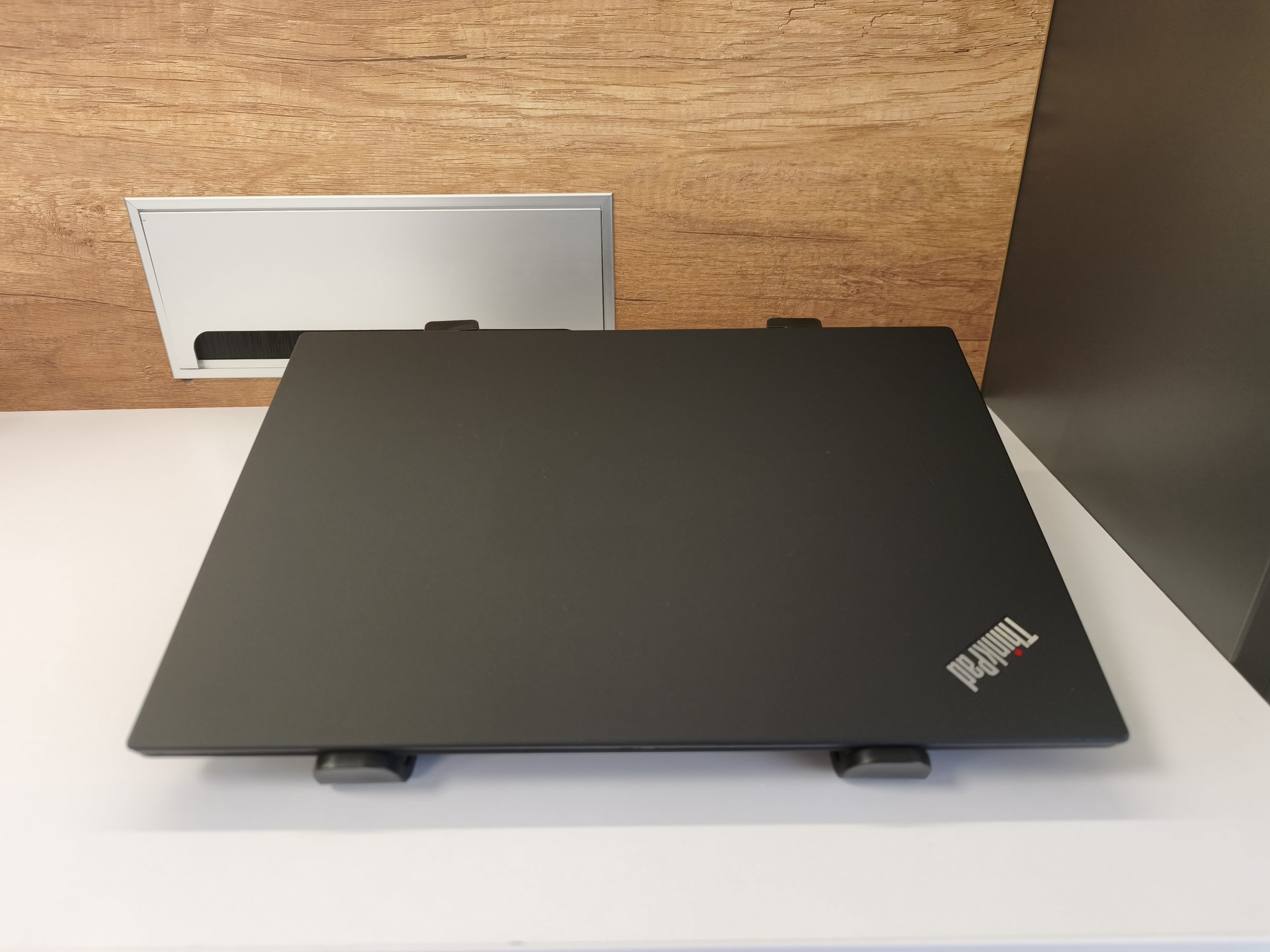 Lenovo ThinkPad P14s Gen2