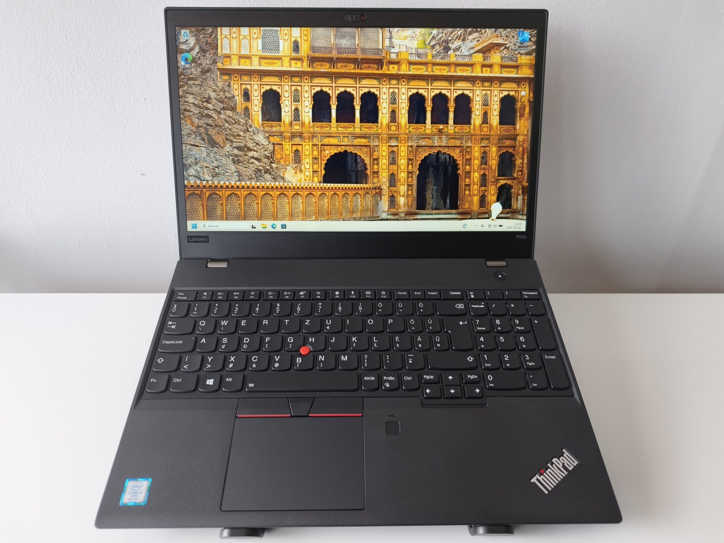 Lenovo ThinkPad P52s