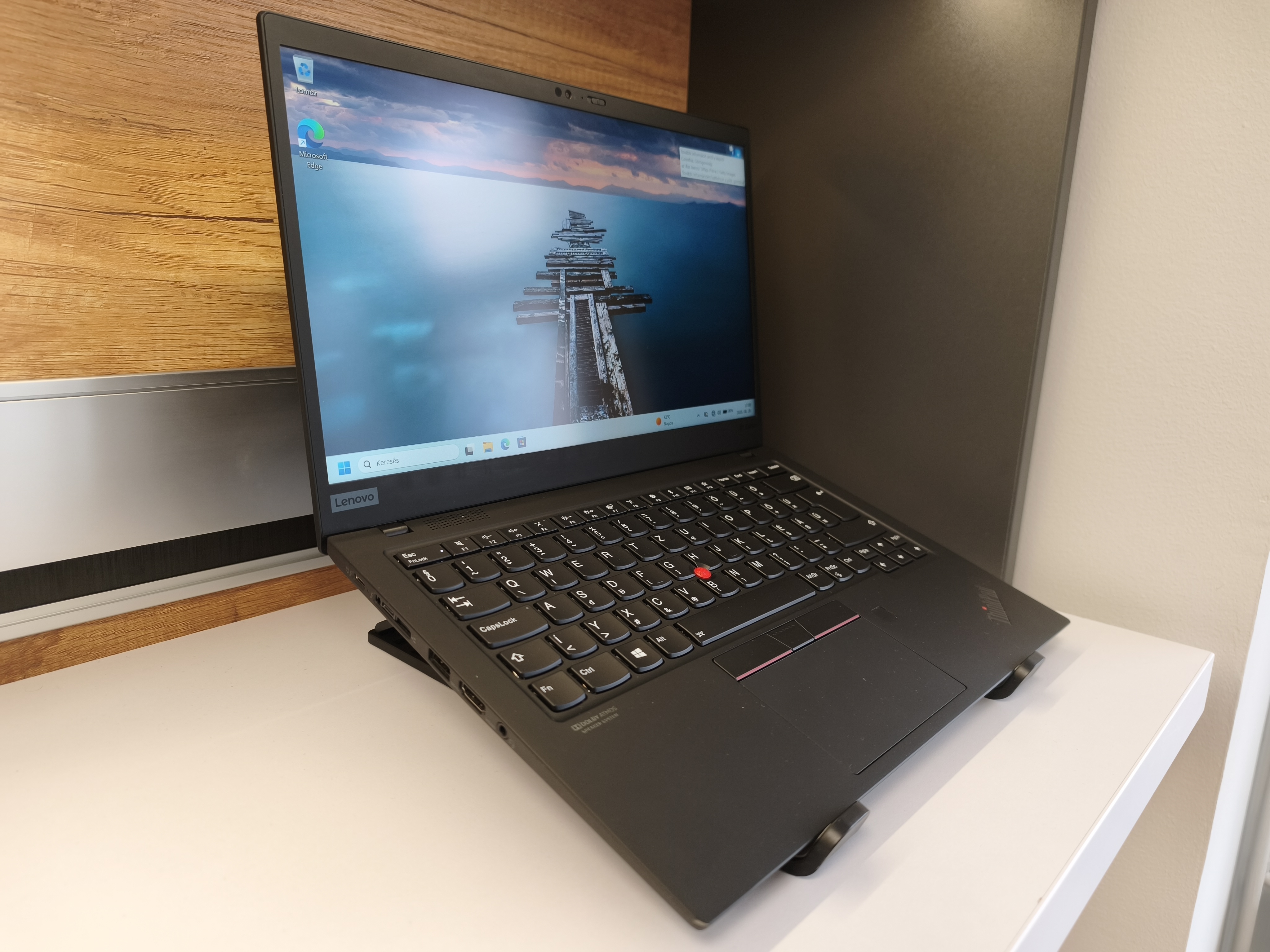 Lenovo ThinkPad X1 Carbon Gen8