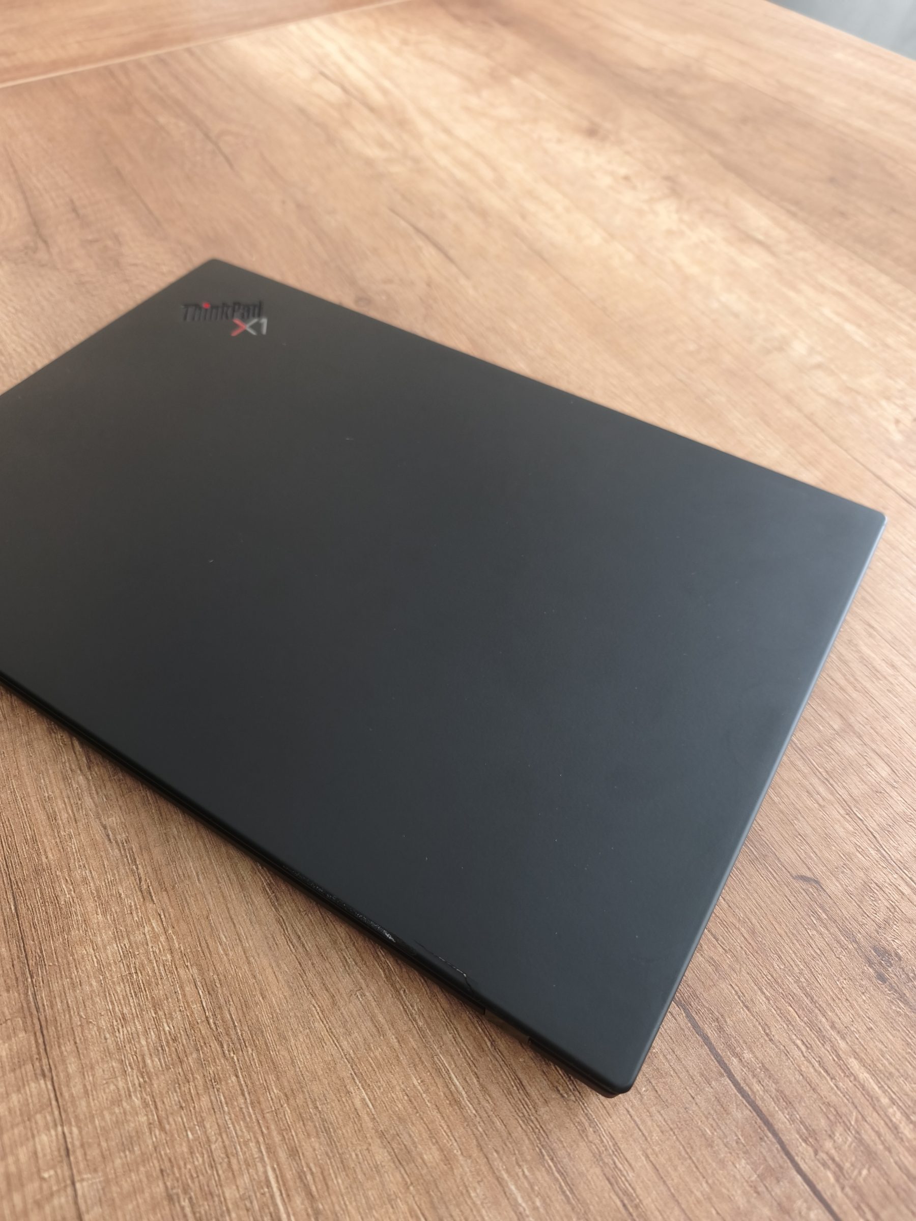 Lenovo ThinkPad X1 Carbon Gen8, 4. kép
